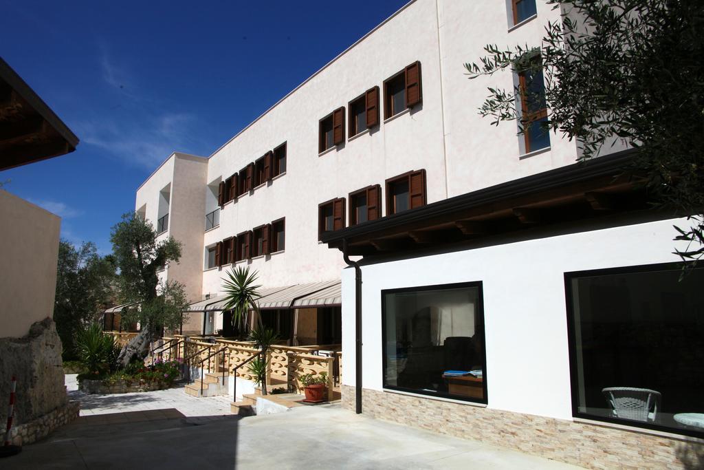 Agricostella Agriturismo 维耶斯泰 外观 照片