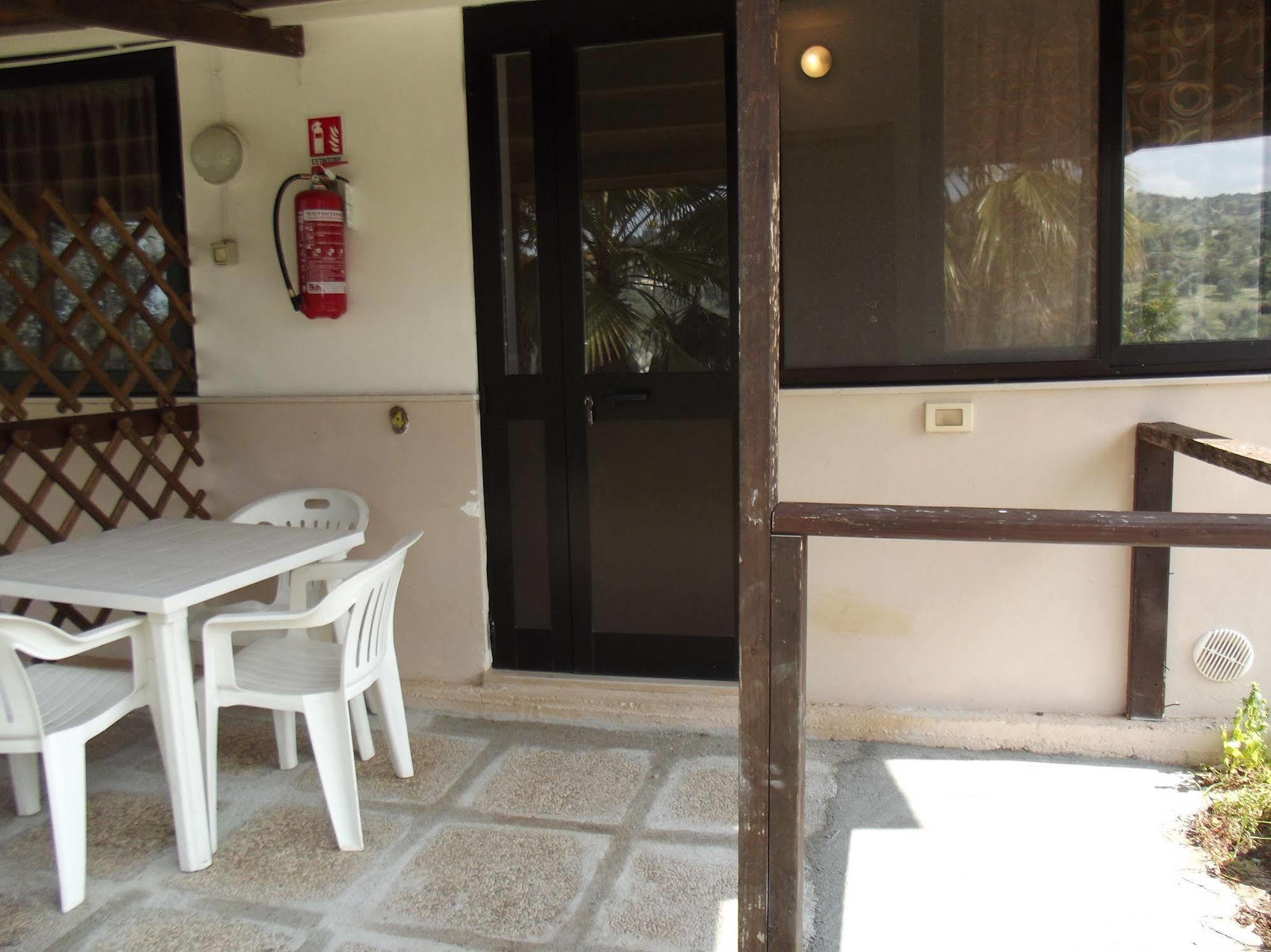 Agricostella Agriturismo 维耶斯泰 外观 照片