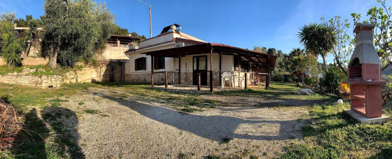Agricostella Agriturismo 维耶斯泰 外观 照片